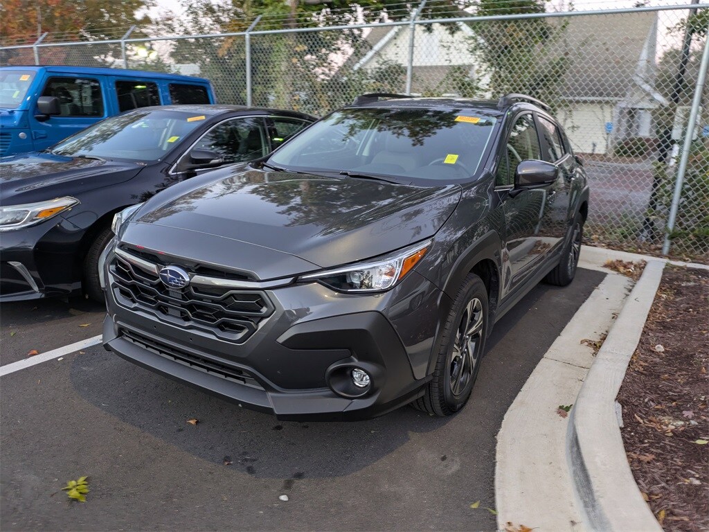 2024 Subaru Crosstrek Premium photo 2