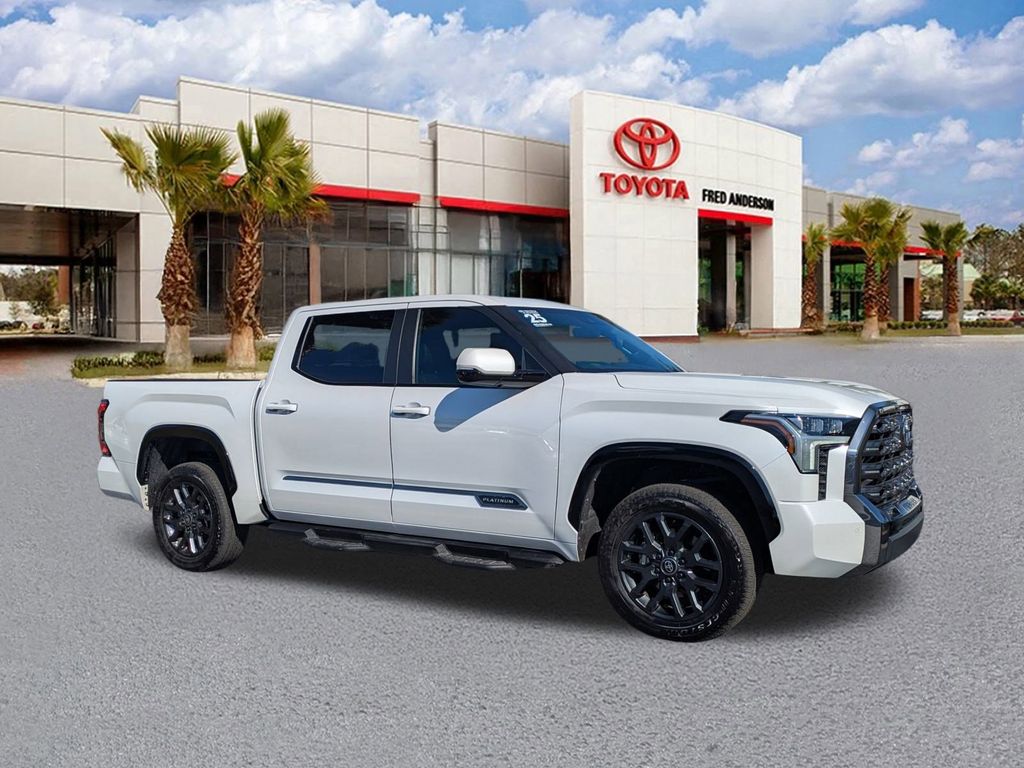 2025 Toyota Tundra Truck 