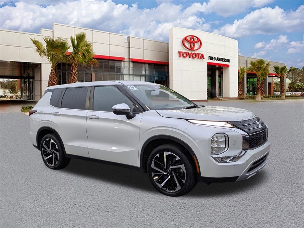 2022 Mitsubishi Outlander