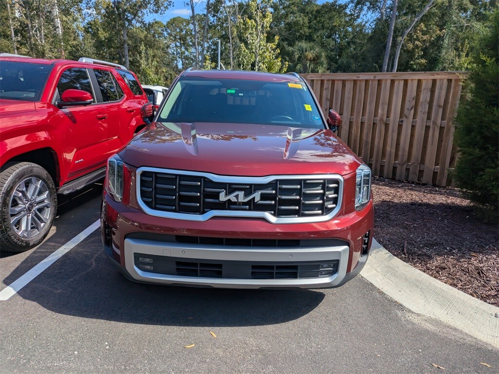 2023 Kia Telluride SX photo 2
