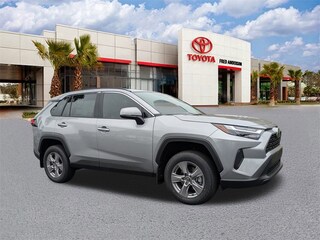 2025 Toyota RAV4 XLE SUV