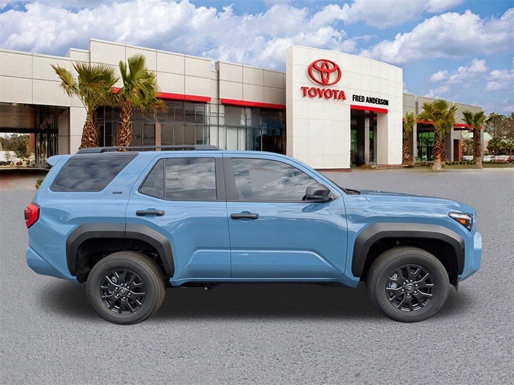 2025 Toyota 4Runner SR5 photo 2
