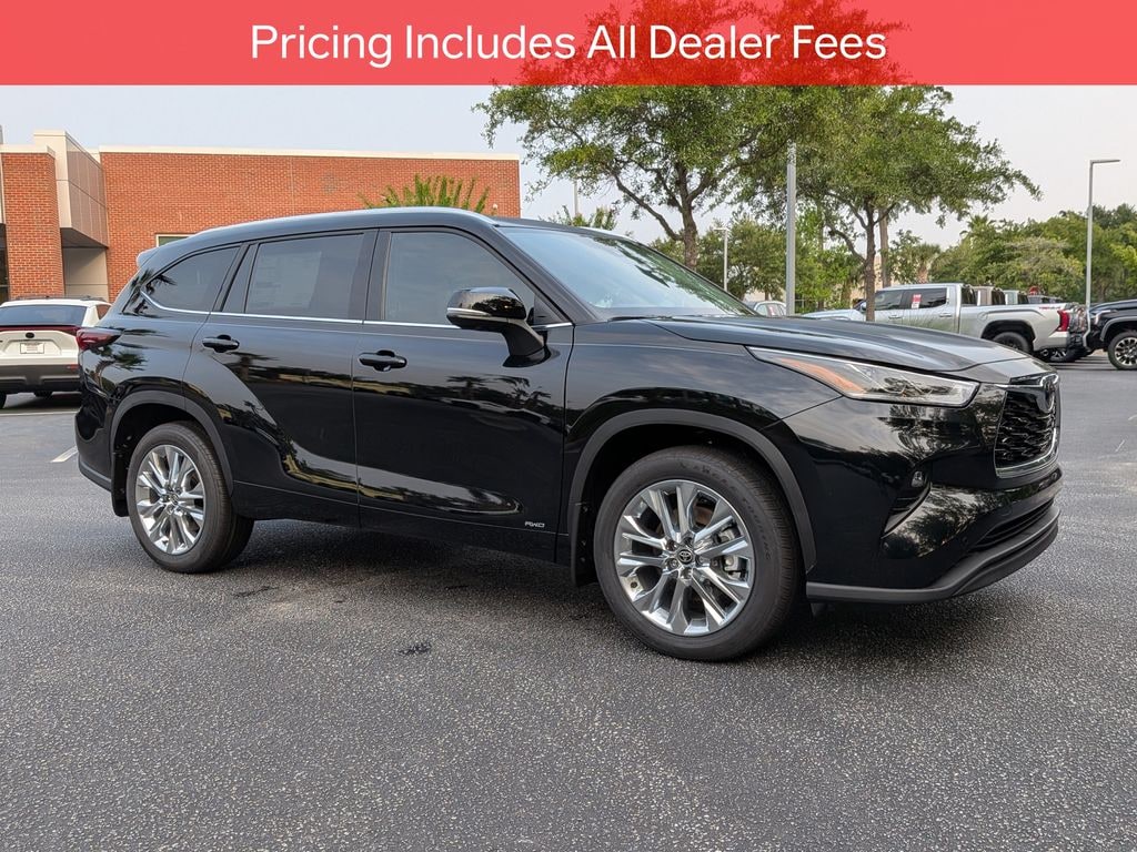 Used 2026 Toyota Highlander Hybrid Limited SUV