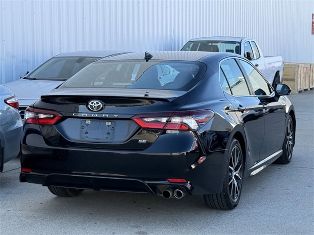 Used 2023 Toyota Camry SE Sedan