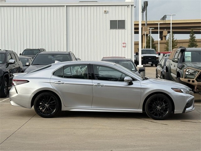 2024 Toyota Camry XSE photo 3