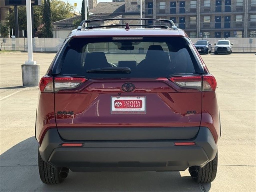 New 2025 Toyota RAV4 XLE SUV