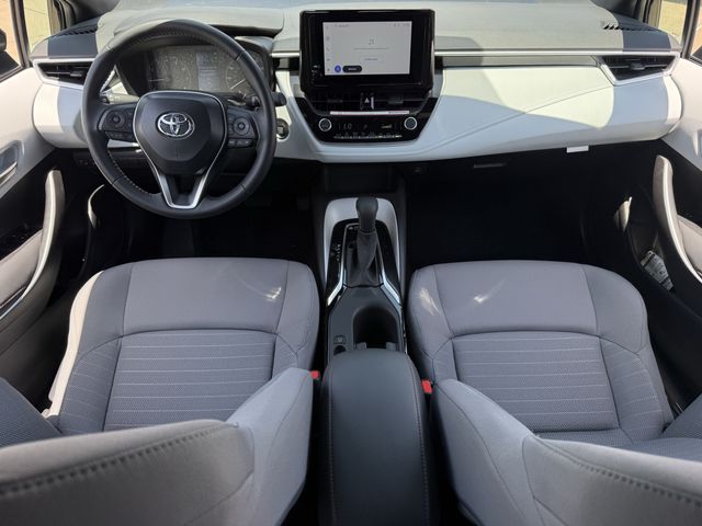 2025 Toyota Corolla SE - Photo 11