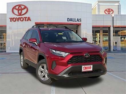 2025 Toyota RAV4 XLE SUV