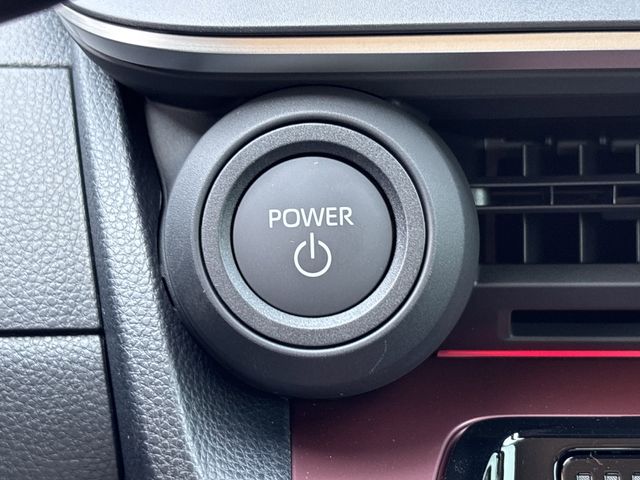 2026 Toyota Prius Plug-in Hybrid XSE - Photo 14