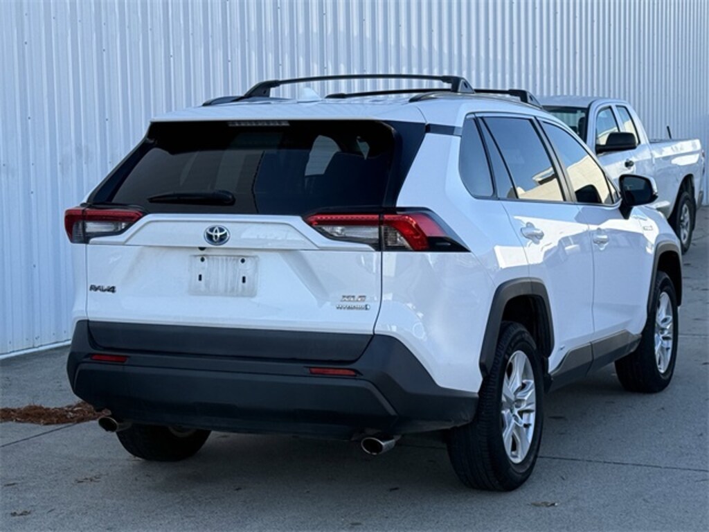 Used 2021 Toyota RAV4 Hybrid XLE SUV