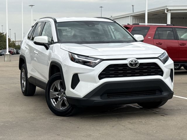 Ice 2025 Toyota RAV4 SUV / Crossover Front-Wheel Drive 8-Speed Automatic