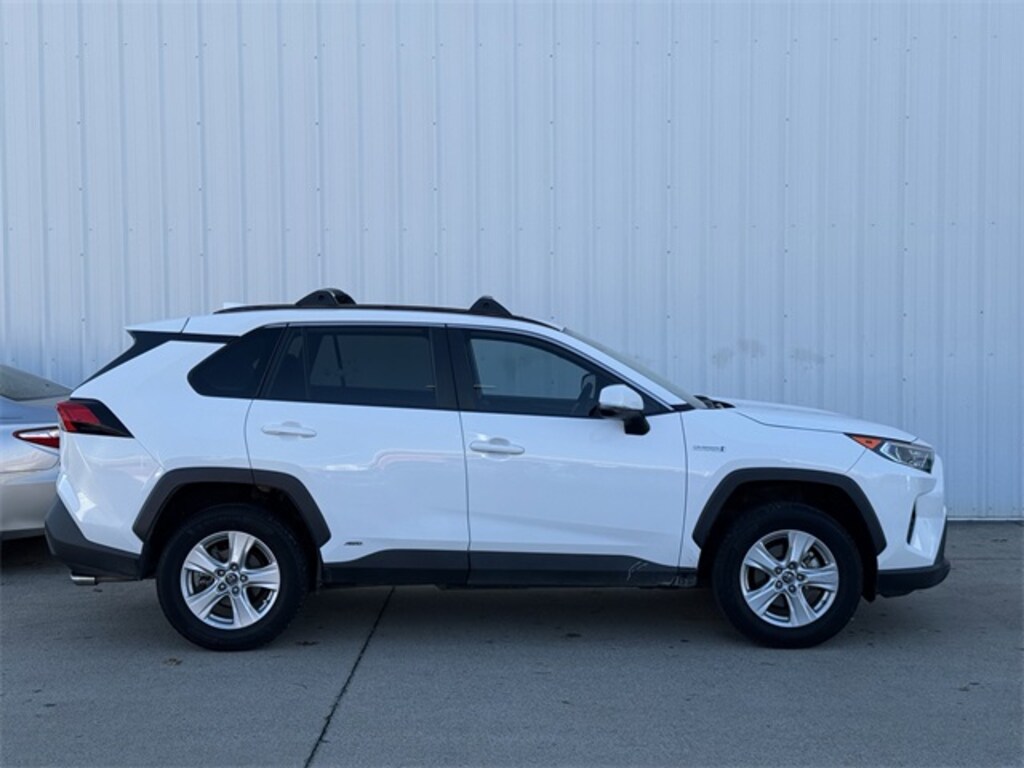 Used 2021 Toyota RAV4 Hybrid XLE SUV