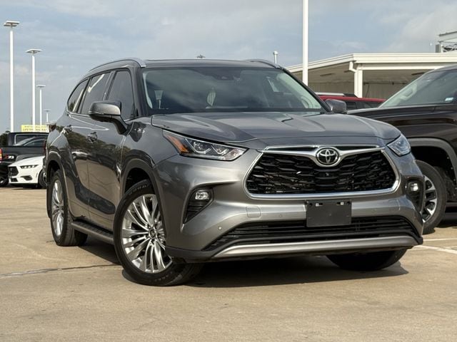 Heavy Metal 2025 Toyota Highlander Hybrid SUV / Crossover All-Wheel Drive Continuously Variable Transmission
