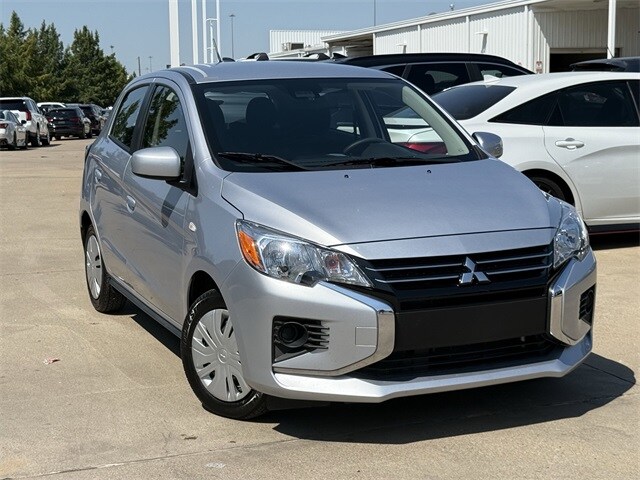 2024 Mitsubishi Mirage LE photo 2