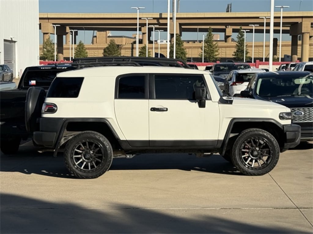 Used 2013 Toyota FJ Cruiser Base SUV