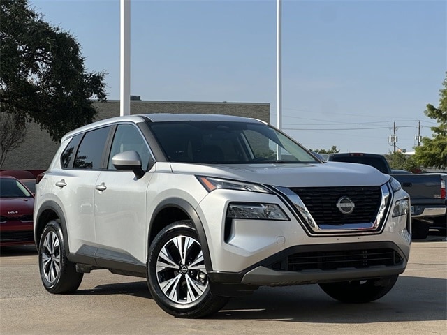 Used 2023 Nissan Rogue SV with VIN 5N1BT3BA4PC798269 for sale in Dallas, TX