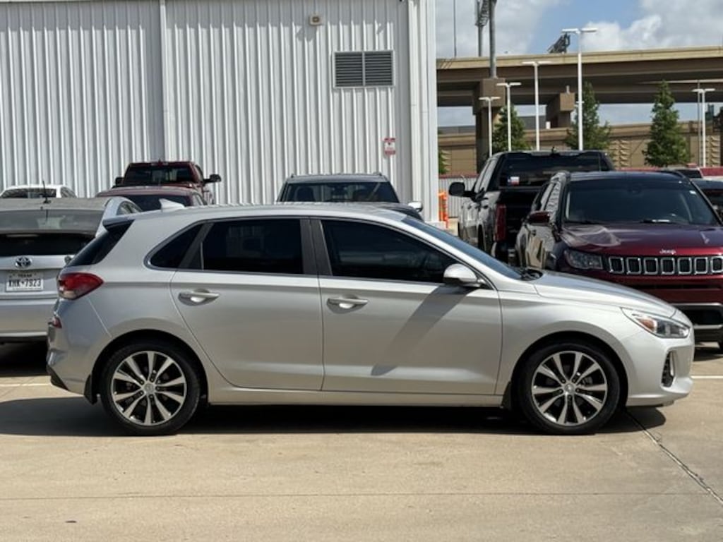 Used 2018 Hyundai Elantra GT Base Hatchback
