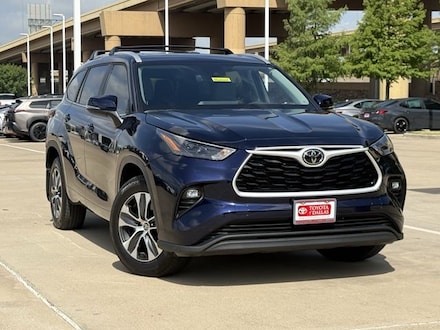 2026 Toyota Highlander Hybrid XLE SUV
