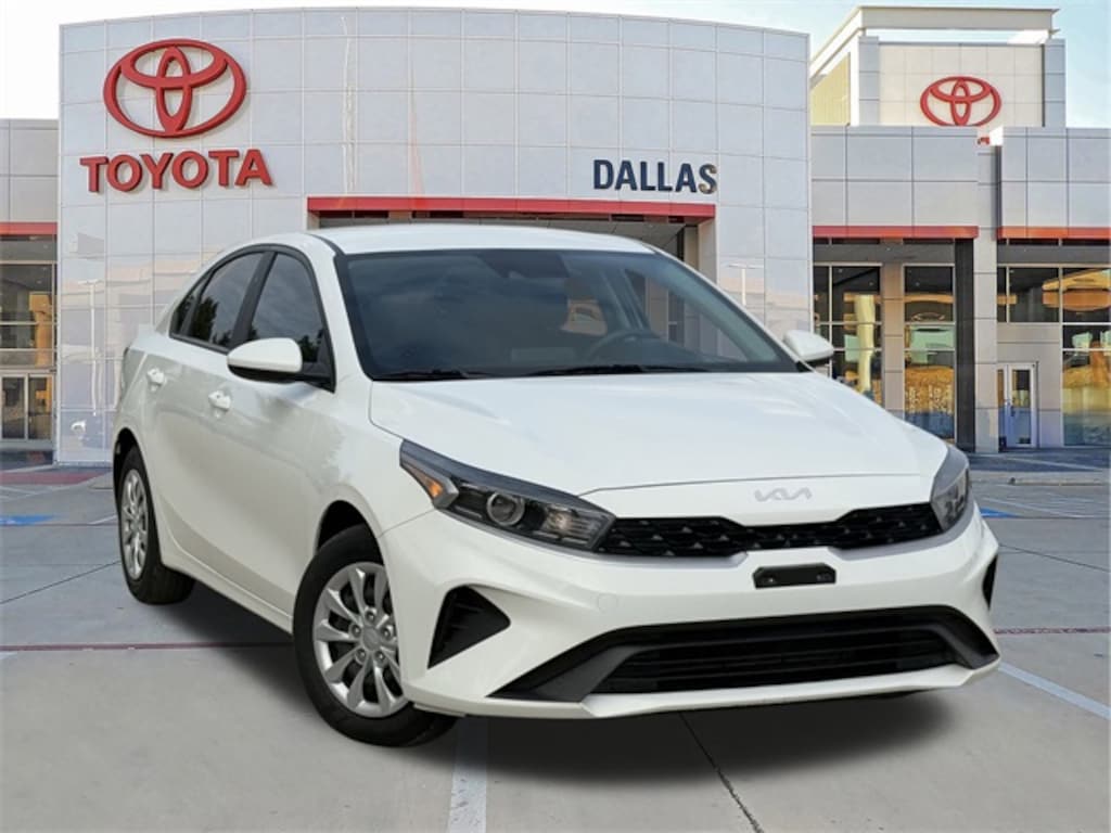 Used 2023 Kia Forte LX Sedan