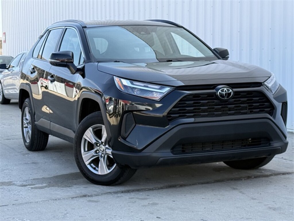 Used 2024 Toyota RAV4 XLE SUV