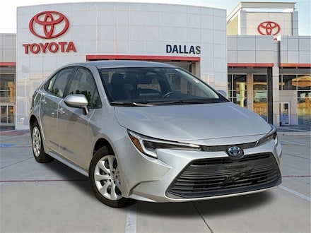 2024 Toyota Corolla Hybrid LE Sedan