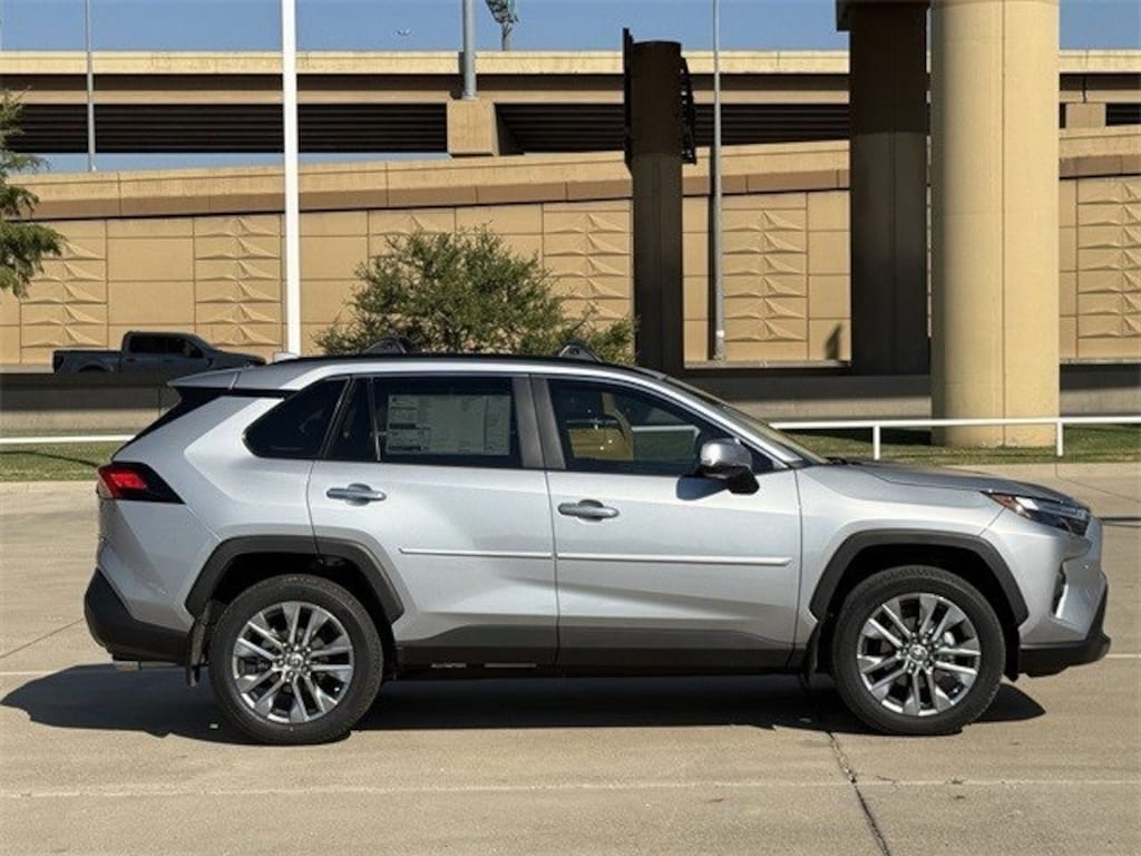 New 2025 Toyota RAV4 Limited SUV