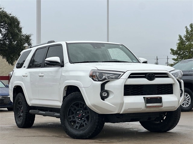 Used 2021 Toyota 4Runner SR5 Premium with VIN JTENU5JR6M5892439 for sale in Dallas, TX