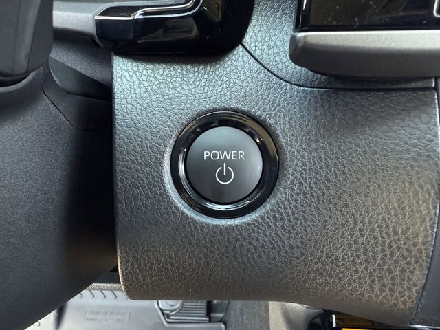 2026 Toyota Camry XLE - Photo 22