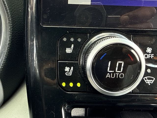 2024 Toyota Highlander Platinum - Photo 25