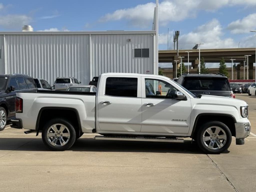 Used 2017 GMC Sierra 1500 SLT Truck Crew Cab