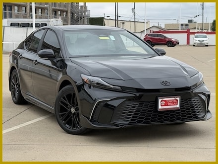 2026 Toyota Camry SE Sedan