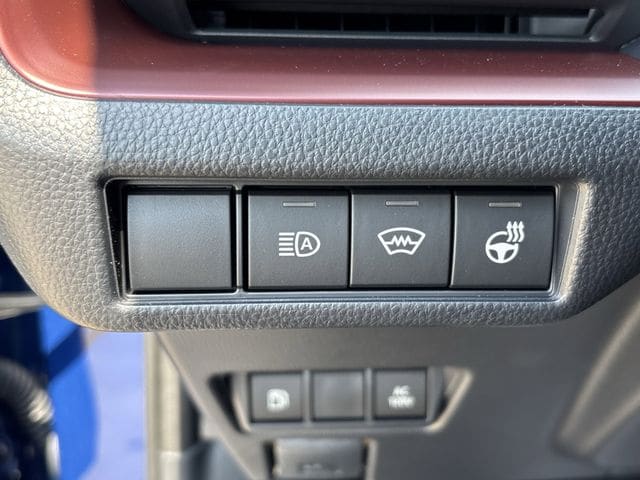 2026 Toyota Prius Plug-in Hybrid XSE - Photo 20