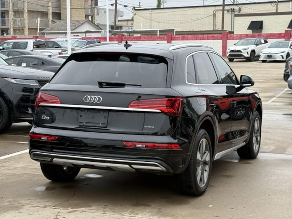 Used 2024 Audi Q5 40 Premium Plus SUV