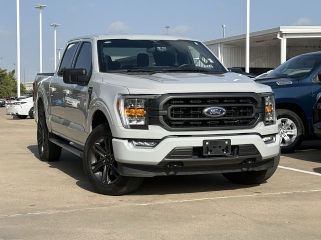 Used 2023 Ford F-150 XLT Truck SuperCrew Cab