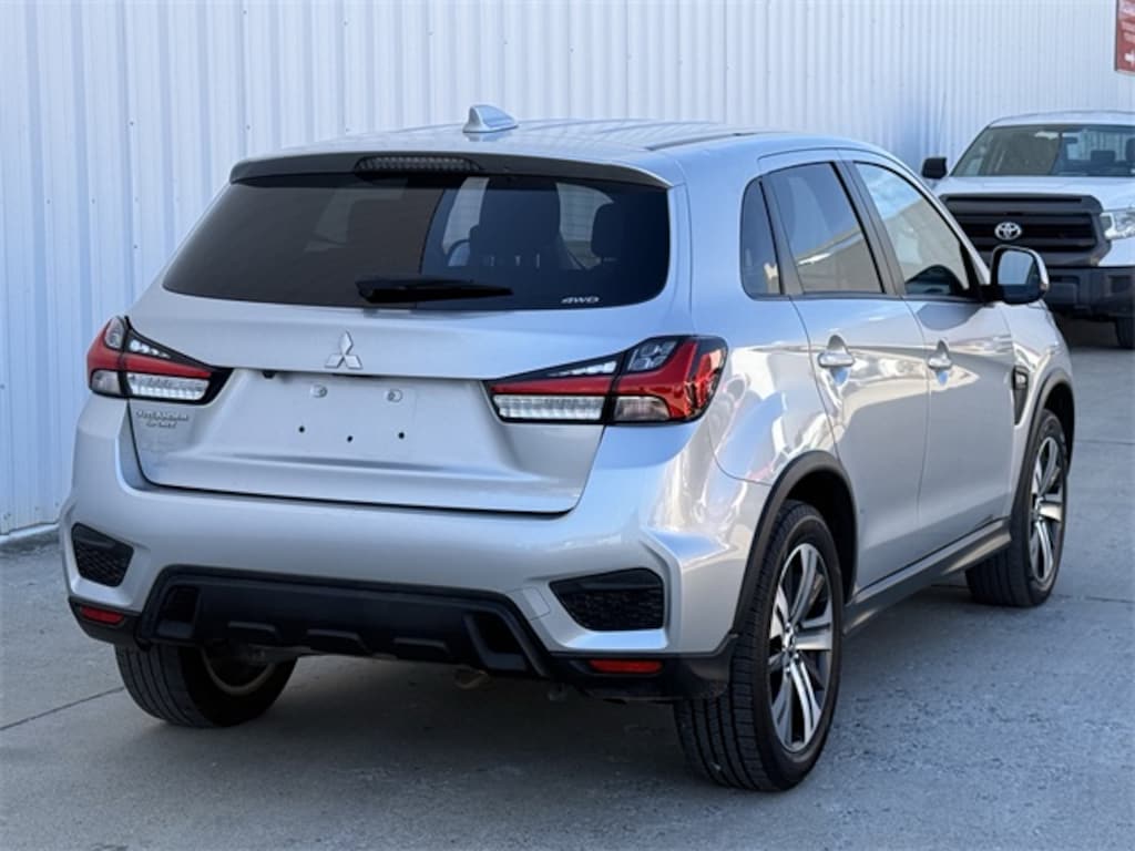 Used 2024 Mitsubishi Outlander Sport 2.0 ES SUV