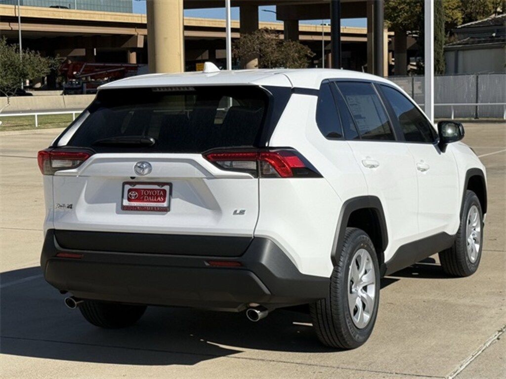 New 2025 Toyota RAV4 LE SUV