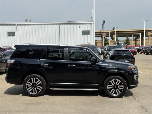 2021 Toyota 4Runner Limited photo 2