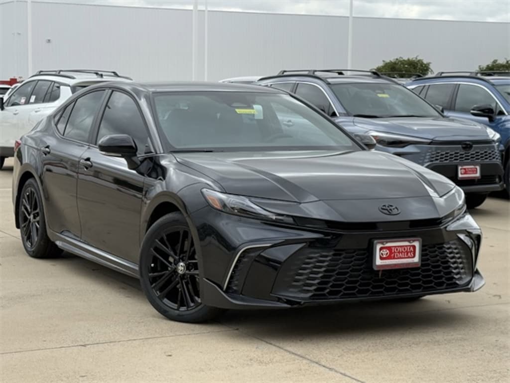 New 2026 Toyota Camry SE Sedan
