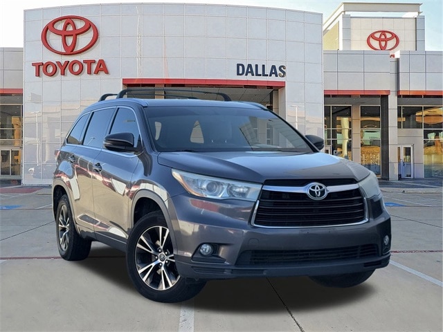 2016 Toyota Highlander XLE's photo