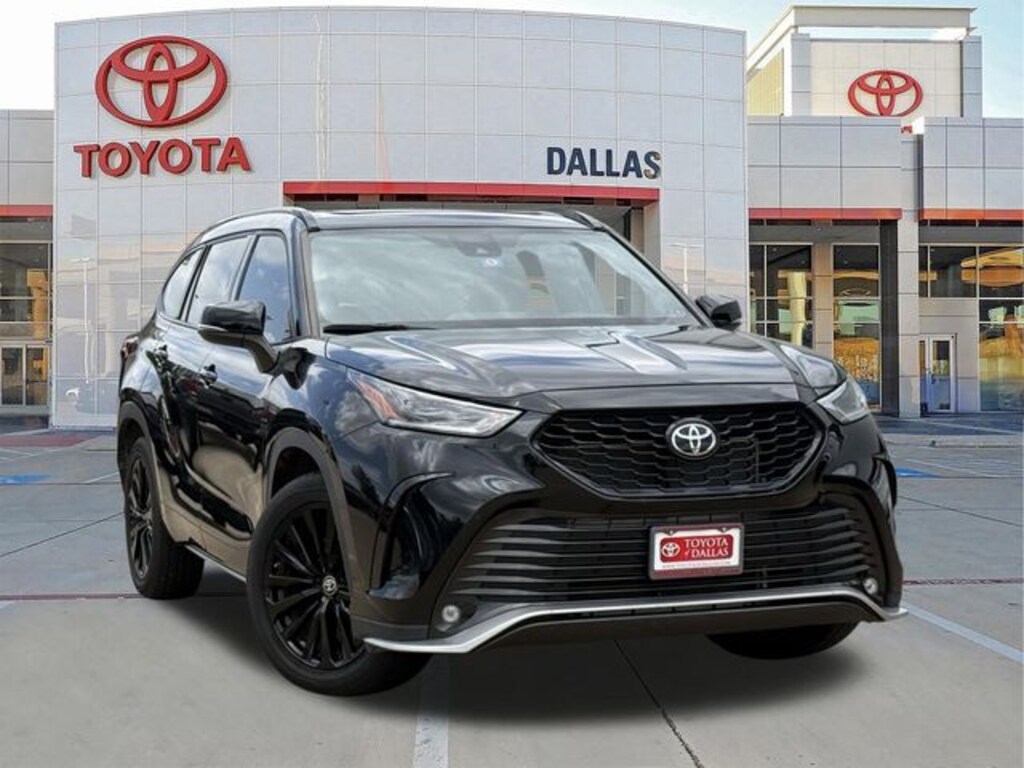 Used 2023 Toyota Highlander XSE SUV