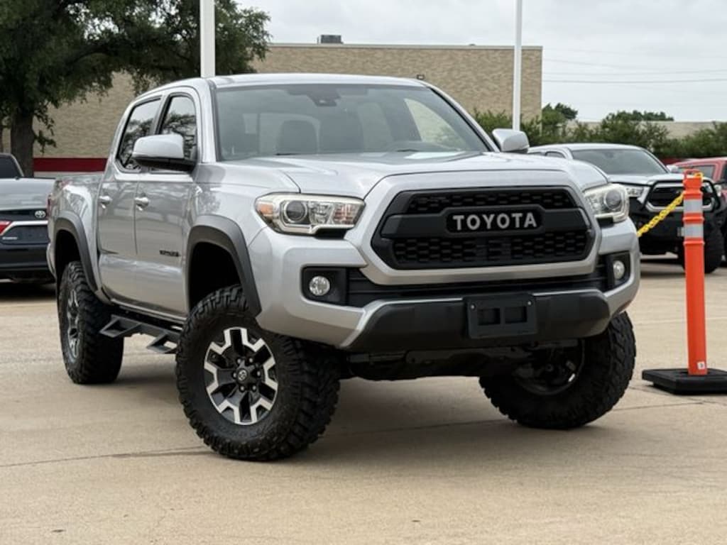 Used 2018 Toyota Tacoma TRD Off-Road Truck Double Cab
