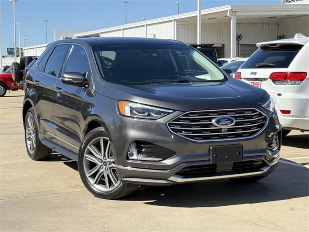 Used 2019 Ford Edge Titanium SUV