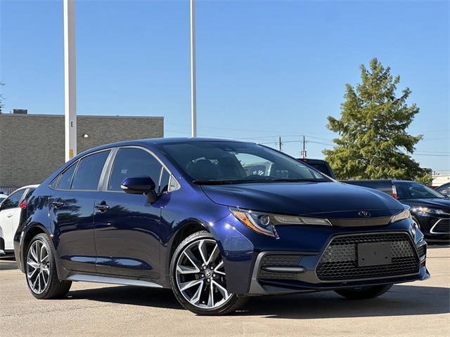 Used 2022 Toyota Corolla SE with VIN 5YFS4MCE4NP132543 for sale in Dallas, TX