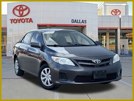 2011 Toyota Corolla LE Sedan