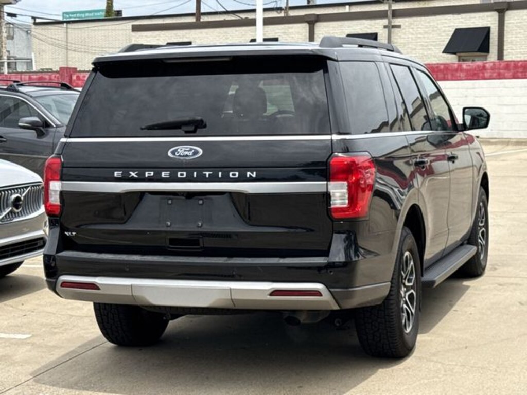 Used 2024 Ford Expedition XLT SUV