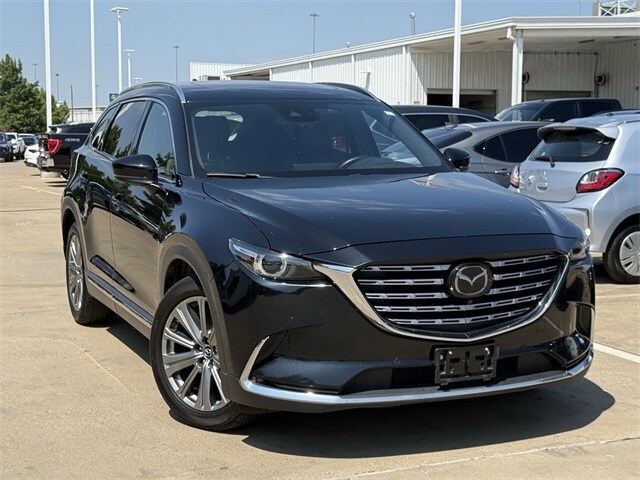 2022 Mazda CX-9 Signature photo 2