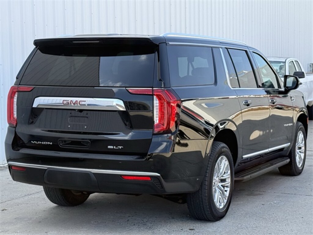 Used 2021 GMC Yukon XL SLT SUV