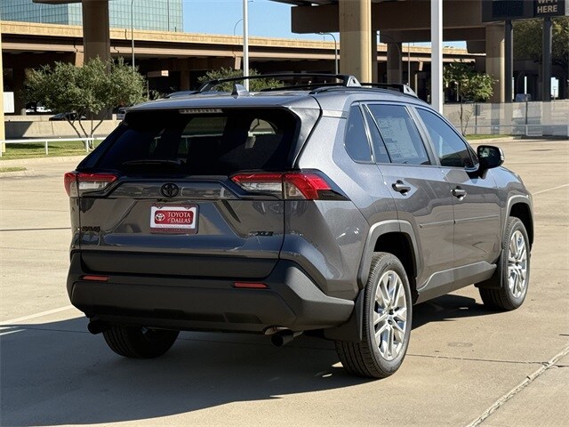 2025 Toyota RAV4 XLE Premium photo 2