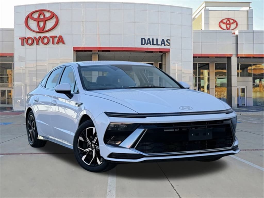 Used 2024 Hyundai Sonata SEL Sedan