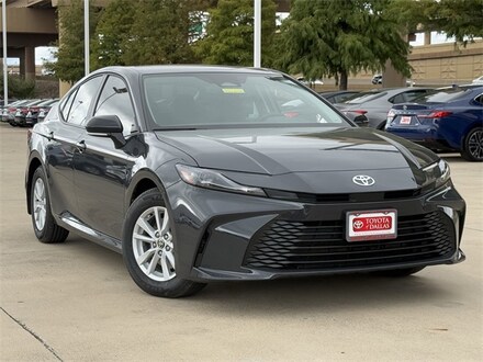 2026 Toyota Camry LE Sedan